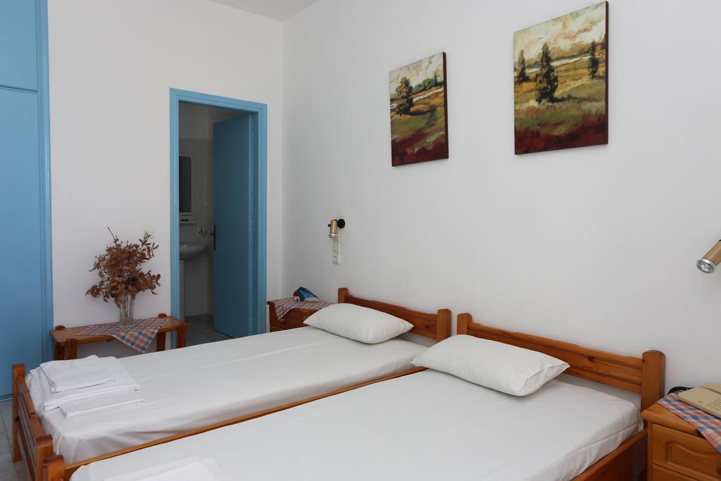Akrogiali Hotel Plomari Номер фото