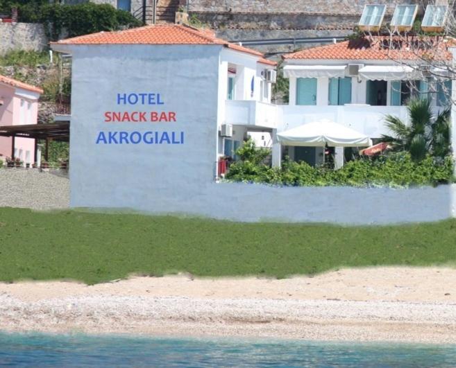 Akrogiali Hotel Plomari Екстер'єр фото